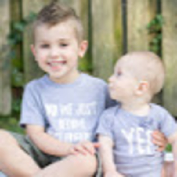 Meet your Posher, Debra - Picture 1 of 1